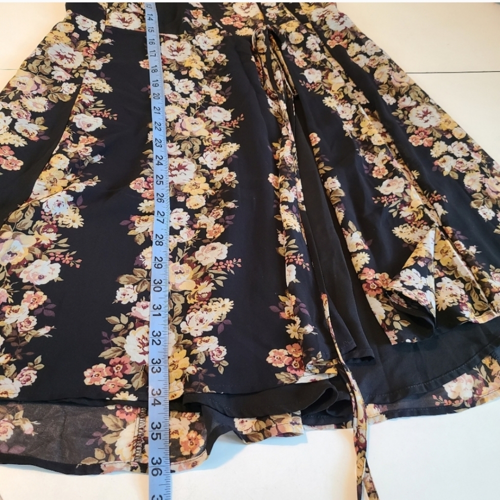 Wayfa Oleander Floral Boho Wrap Long Sleeve Mini Dress - Picture 4 of 7